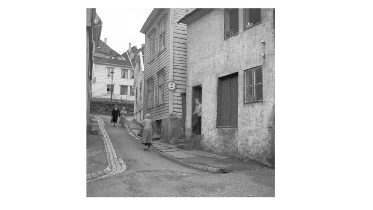 Behind Bryggen - Renovated - Budget Friendly Bergen Exterior foto